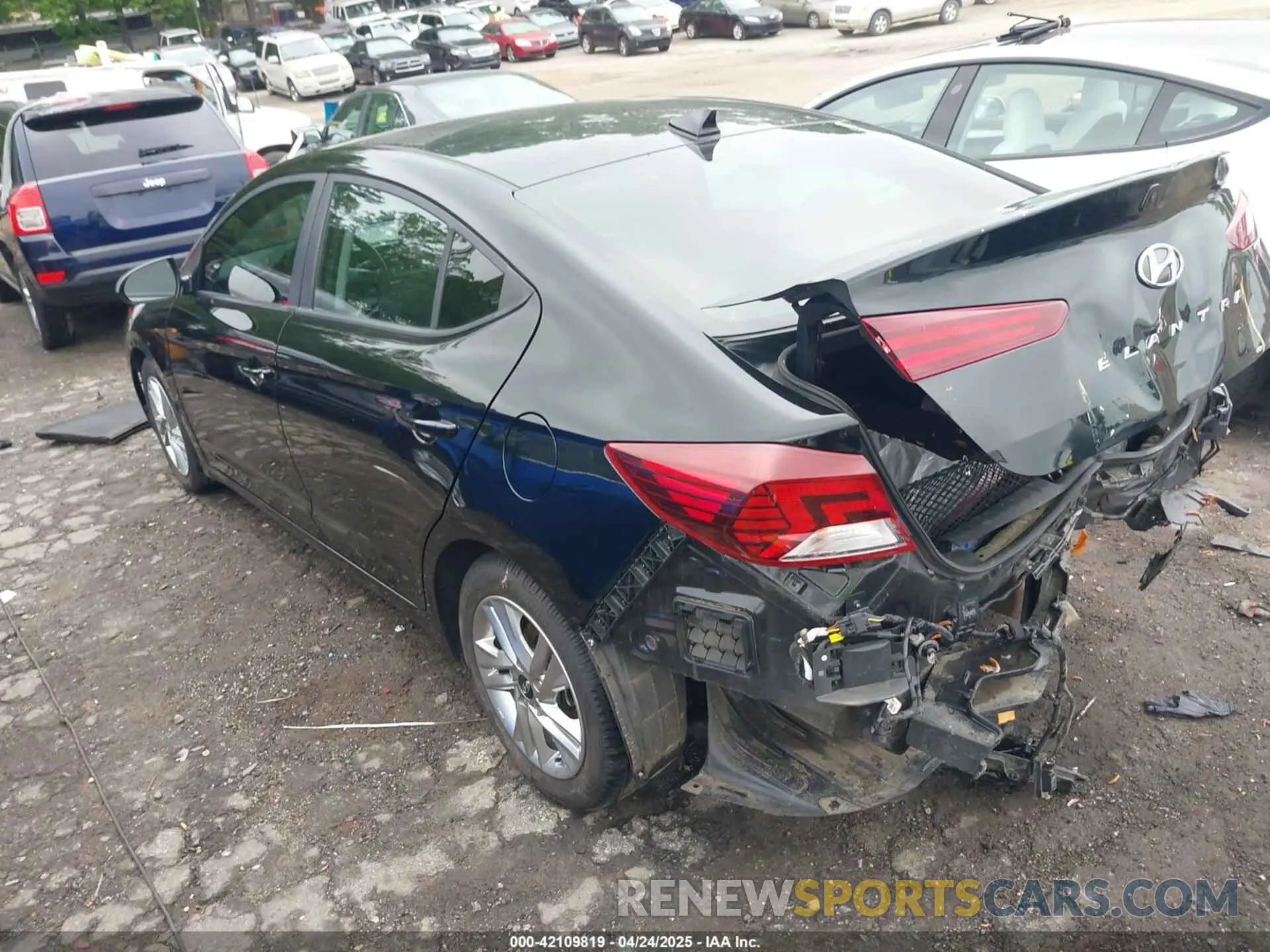 3 fotografías del automóvil dañado KMHD84LF5KU879097 HYUNDAI ELANTRA 2019
