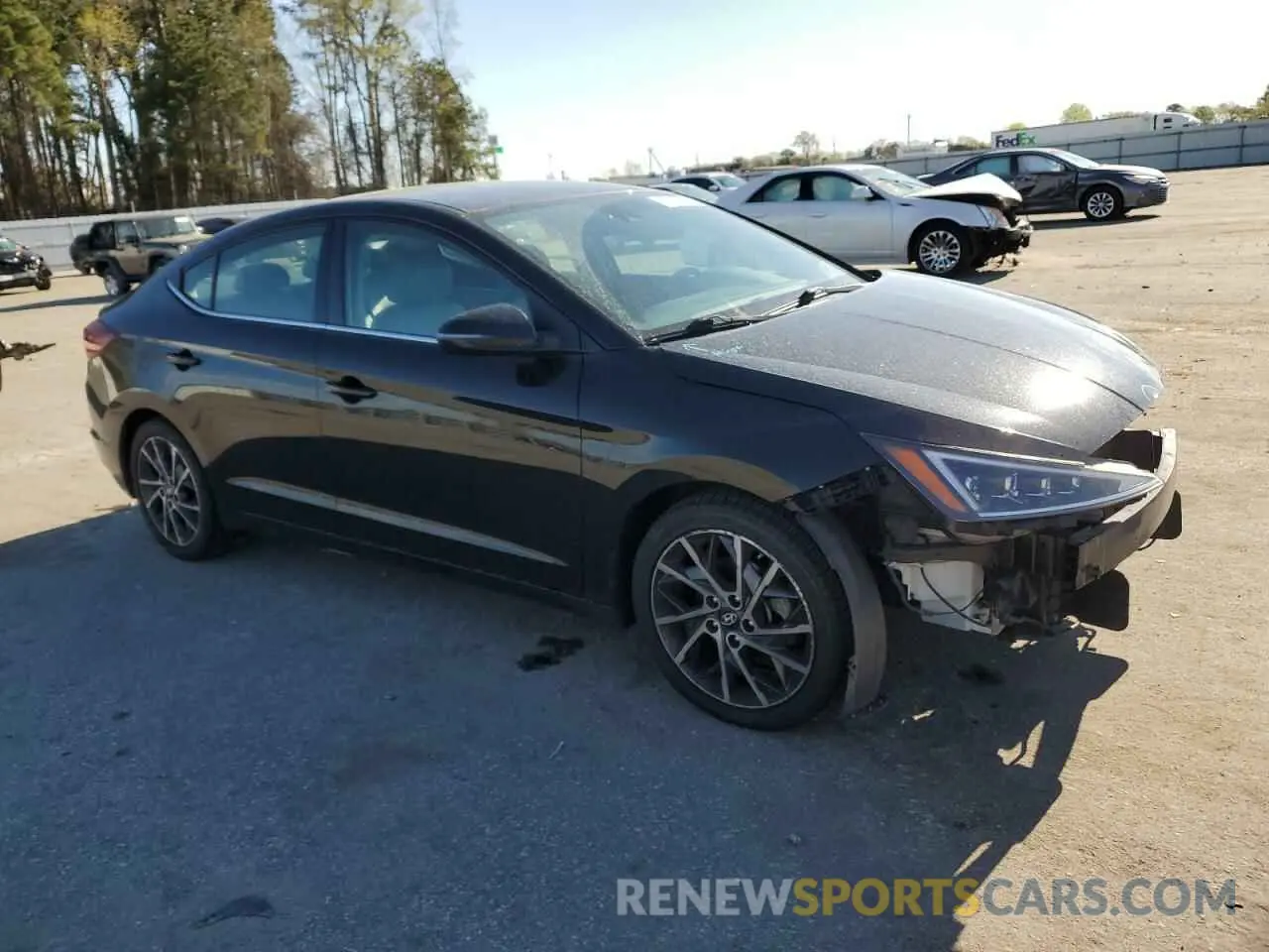 4 fotografías del automóvil dañado KMHD84LF6KU784077 HYUNDAI ELANTRA 2019