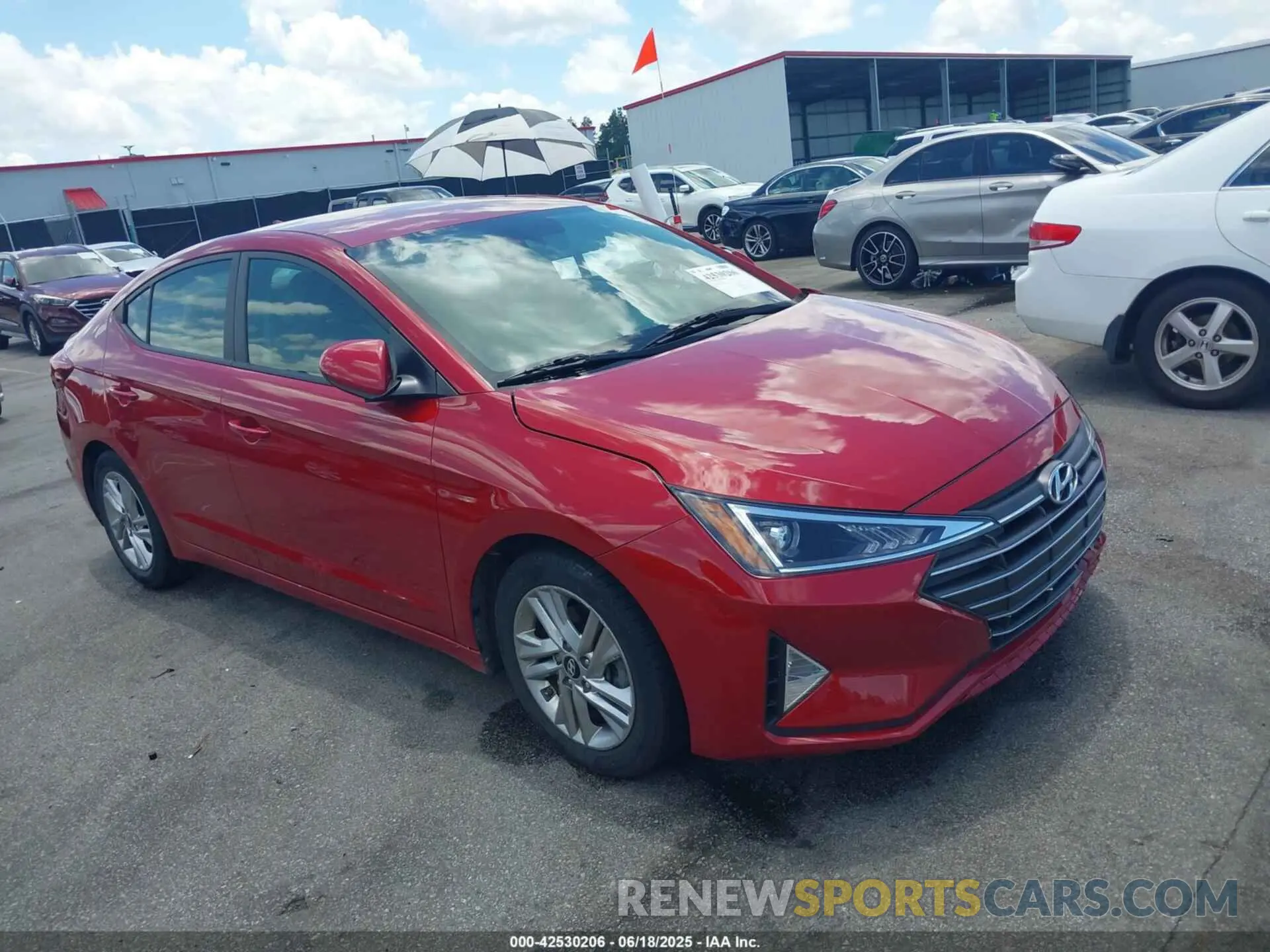 1 fotografías del automóvil dañado KMHD84LF6KU806742 HYUNDAI ELANTRA 2019