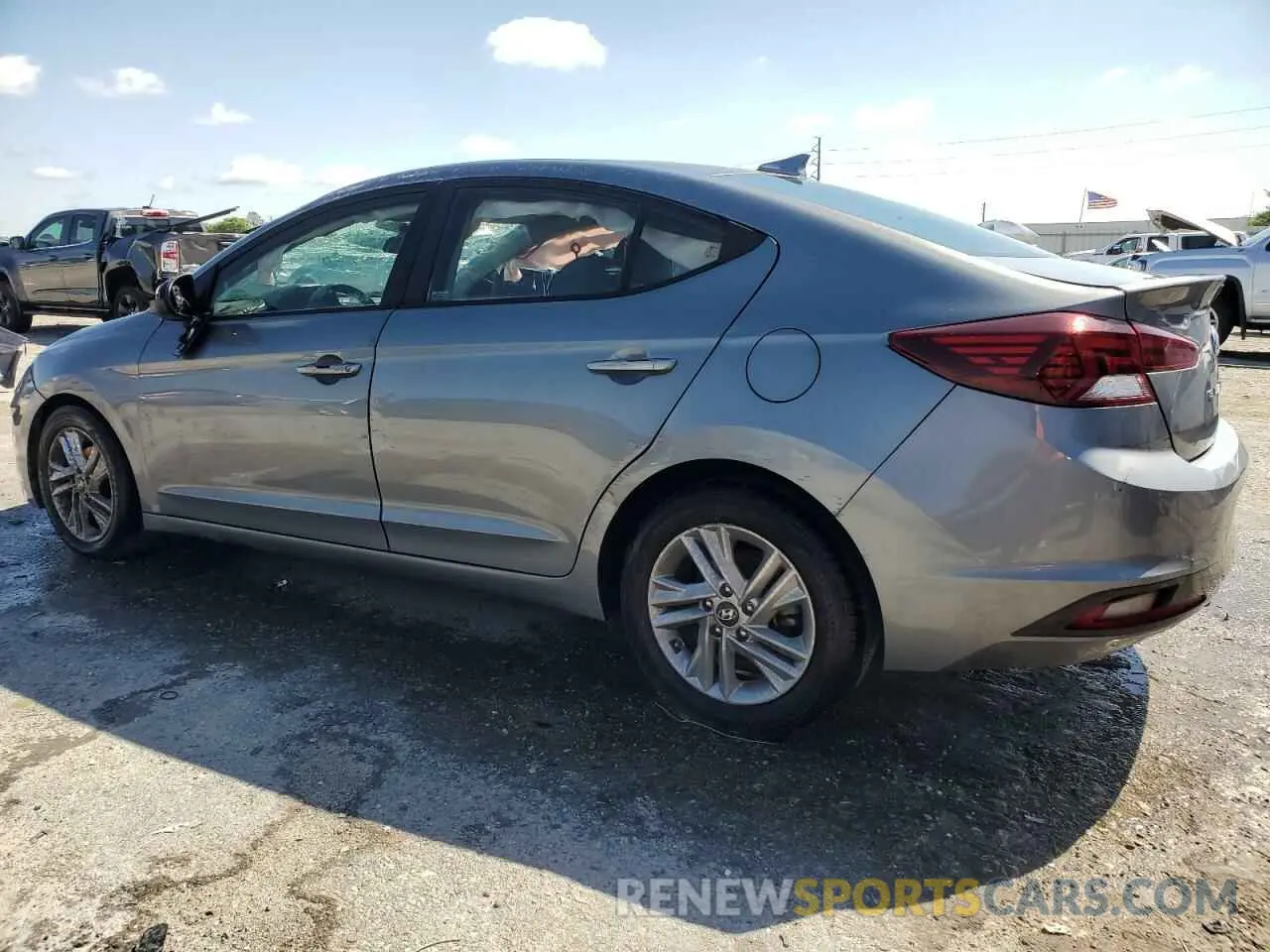 2 fotografías del automóvil dañado KMHD84LF7KU750553 HYUNDAI ELANTRA 2019