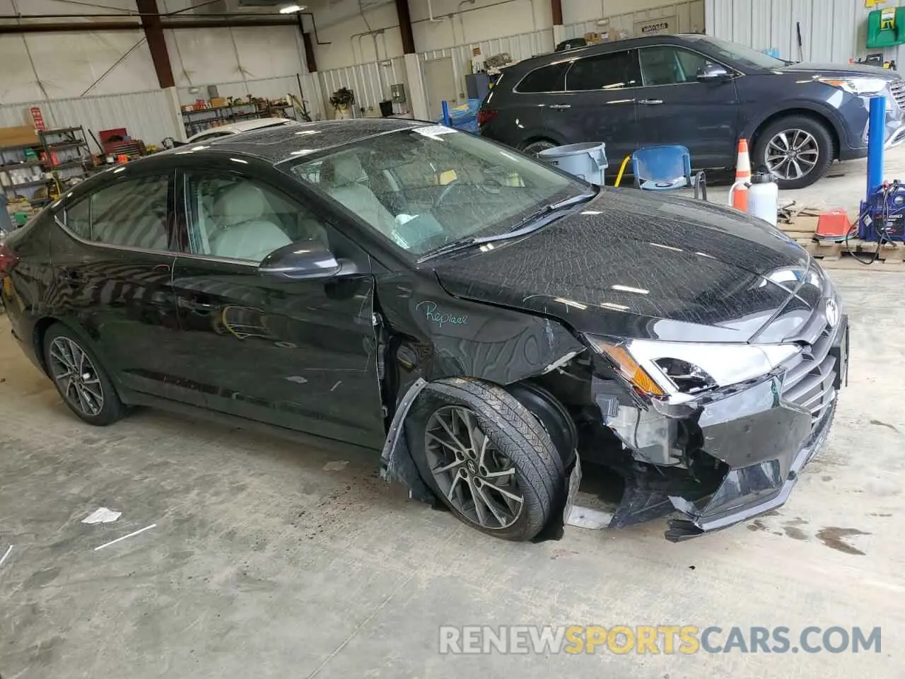 4 fotografías del automóvil dañado KMHD84LF7KU753047 HYUNDAI ELANTRA 2019