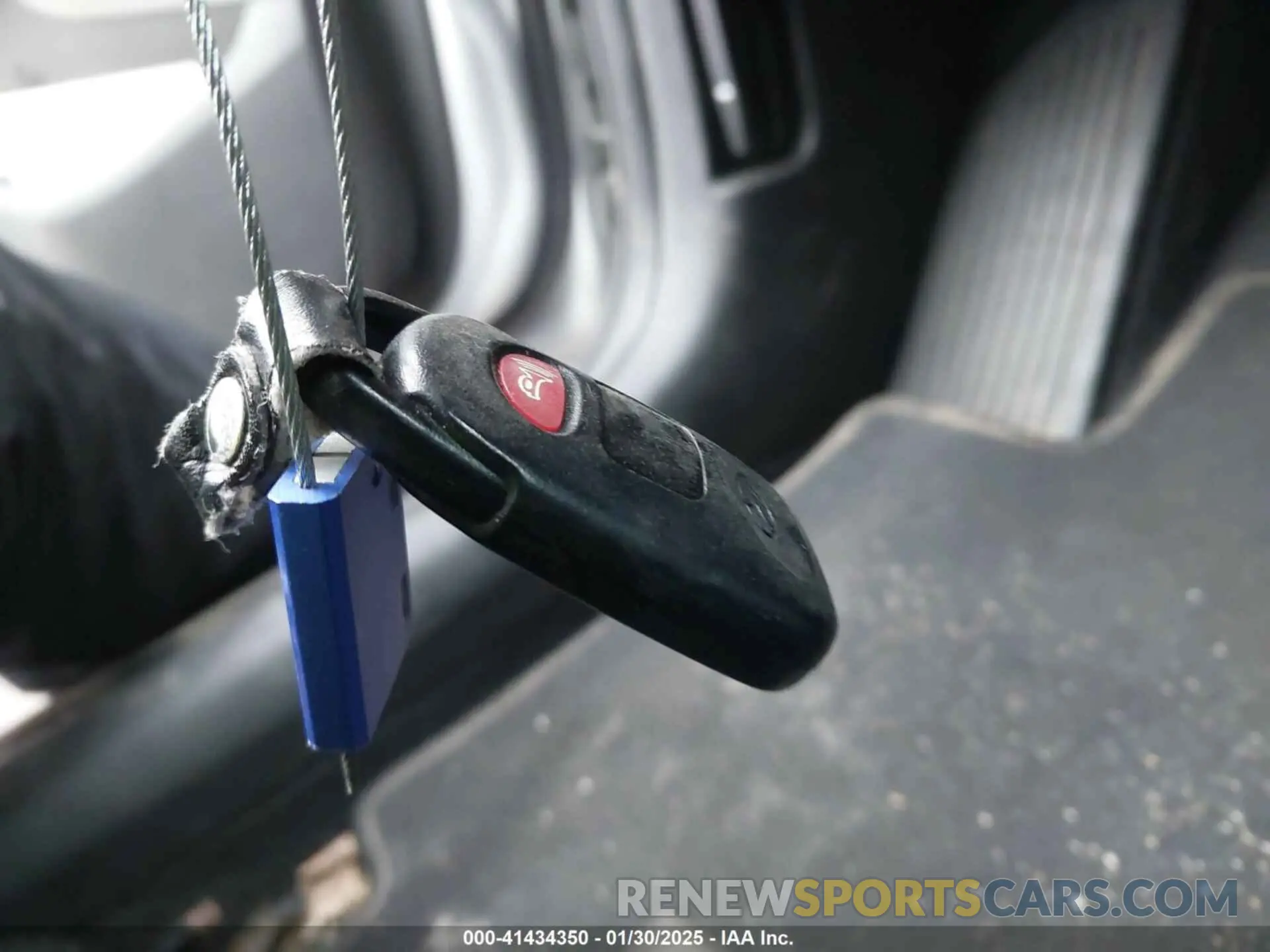 11 fotografías del automóvil dañado KMHD84LF7KU773329 HYUNDAI ELANTRA 2019