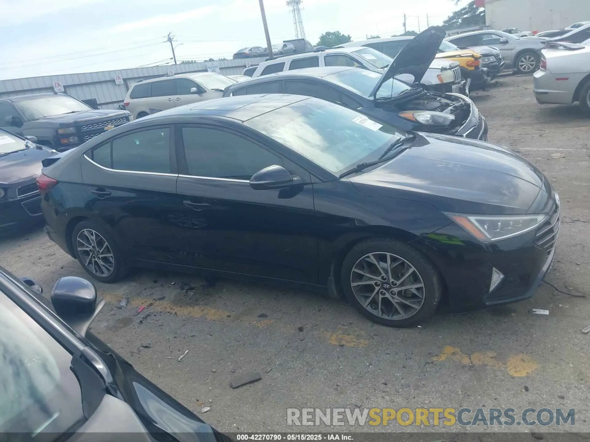 13 fotografías del automóvil dañado KMHD84LF7KU859465 HYUNDAI ELANTRA 2019