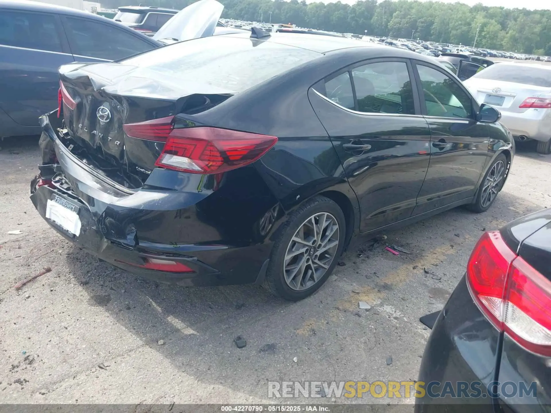4 fotografías del automóvil dañado KMHD84LF7KU859465 HYUNDAI ELANTRA 2019
