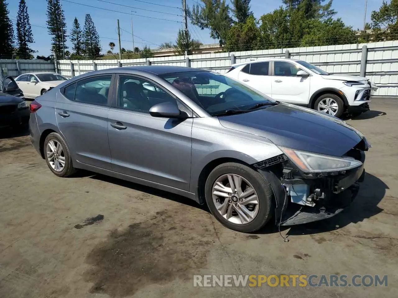 4 fotografías del automóvil dañado KMHD84LF8KU823736 HYUNDAI ELANTRA 2019