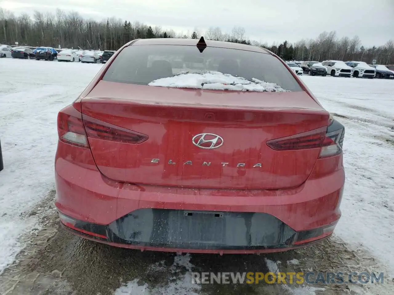 6 fotografías del automóvil dañado KMHD84LFXKU855765 HYUNDAI ELANTRA 2019