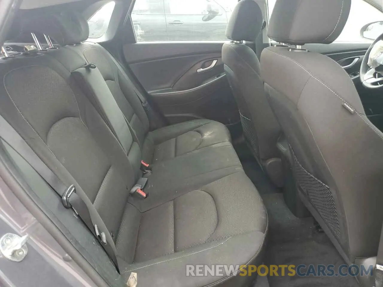 10 fotografías del automóvil dañado KMHH35LE3KU097958 HYUNDAI ELANTRA 2019