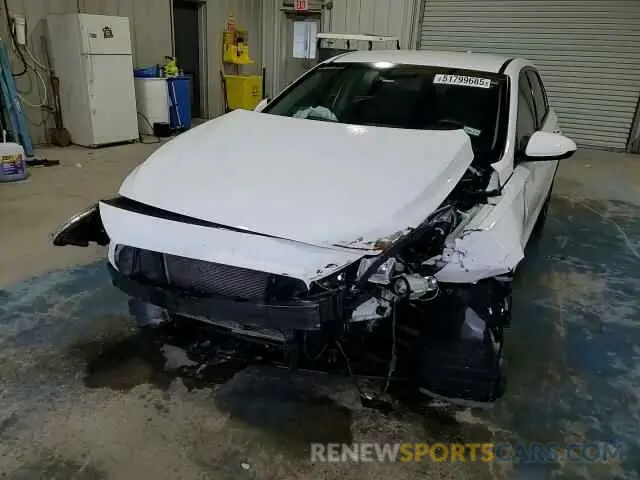 13 fotografías del automóvil dañado KMHH35LE3KU107100 HYUNDAI ELANTRA 2019