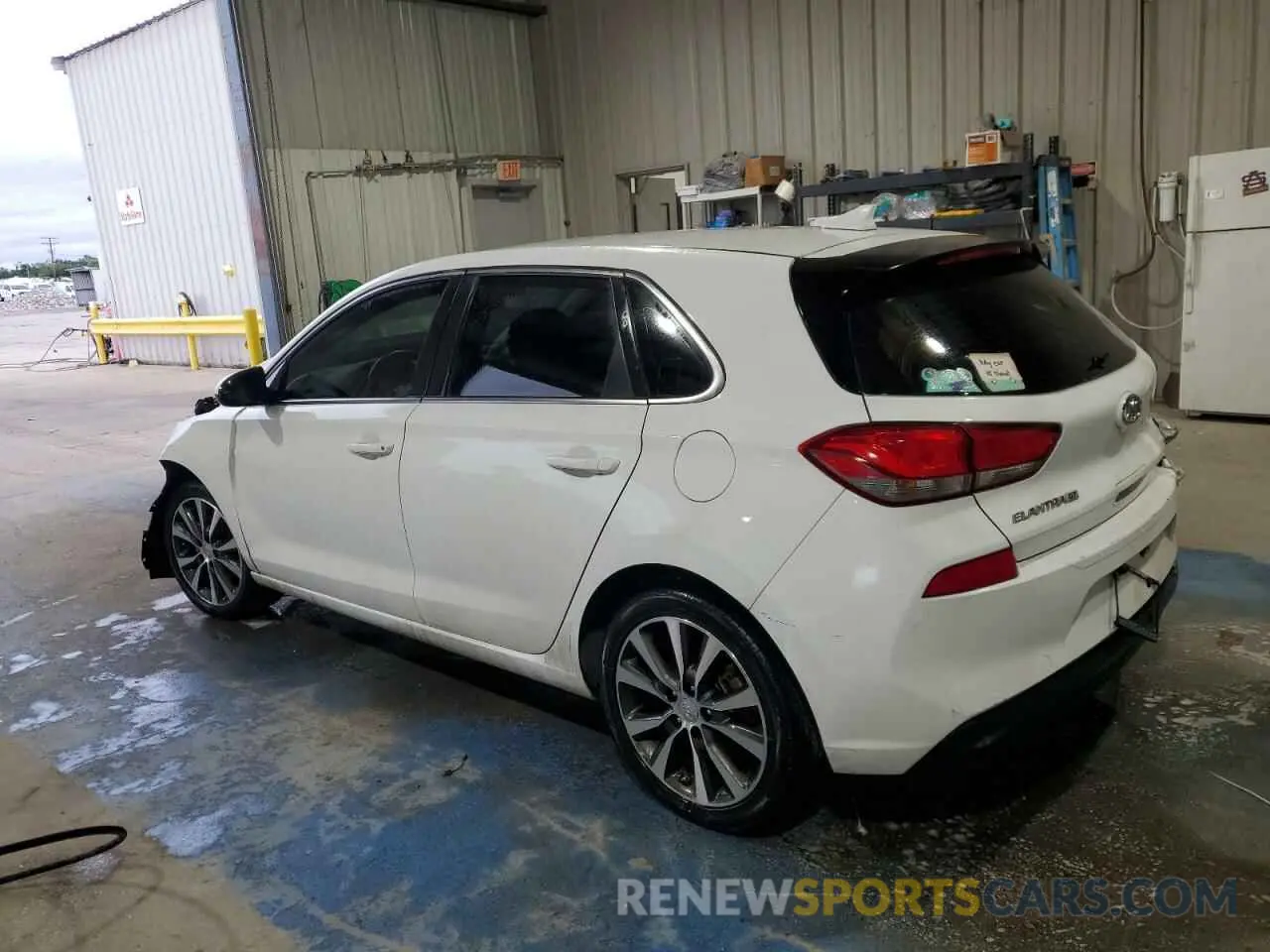 2 fotografías del automóvil dañado KMHH35LE3KU107100 HYUNDAI ELANTRA 2019