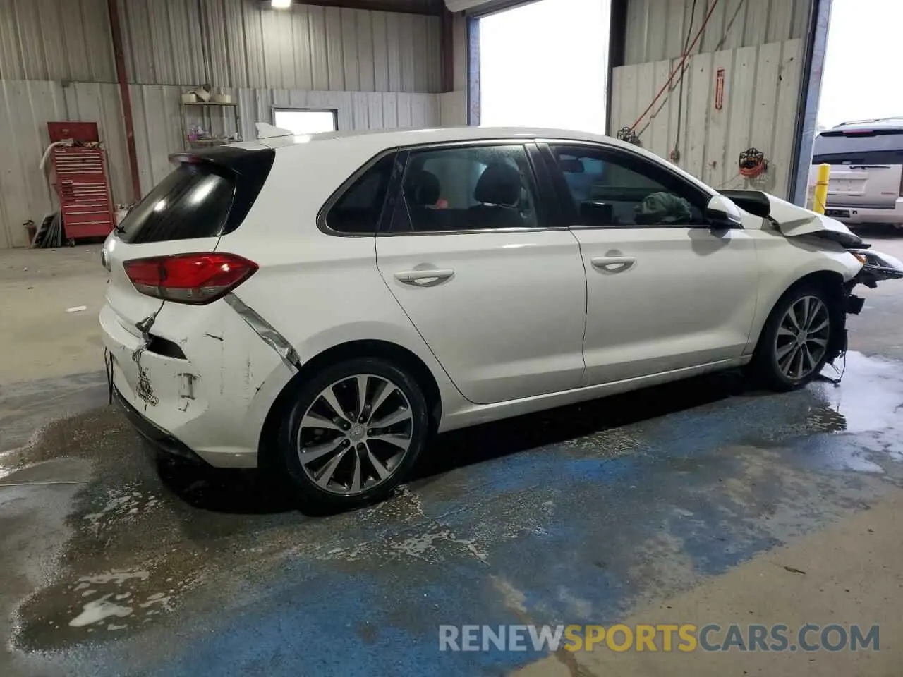 3 fotografías del automóvil dañado KMHH35LE3KU107100 HYUNDAI ELANTRA 2019