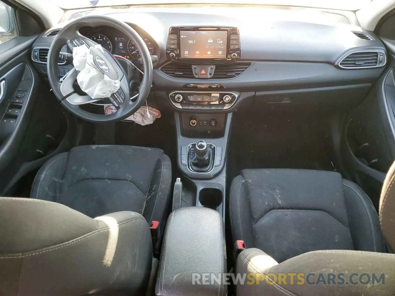 8 fotografías del automóvil dañado KMHH35LE8KU099415 HYUNDAI ELANTRA 2019