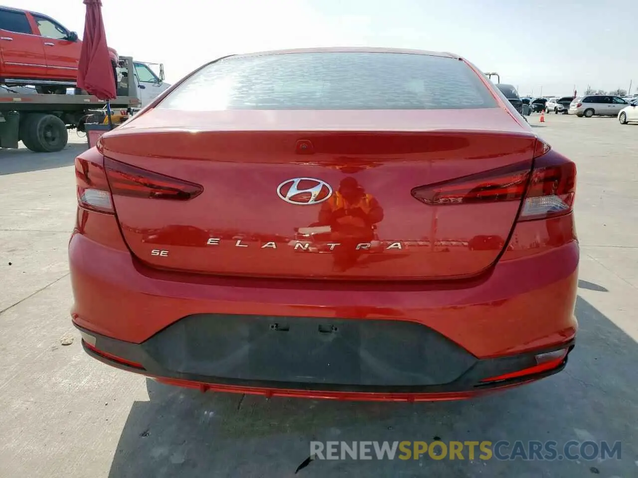 6 fotografías del automóvil dañado 5NPD74LF0LH526611 HYUNDAI ELANTRA 2020