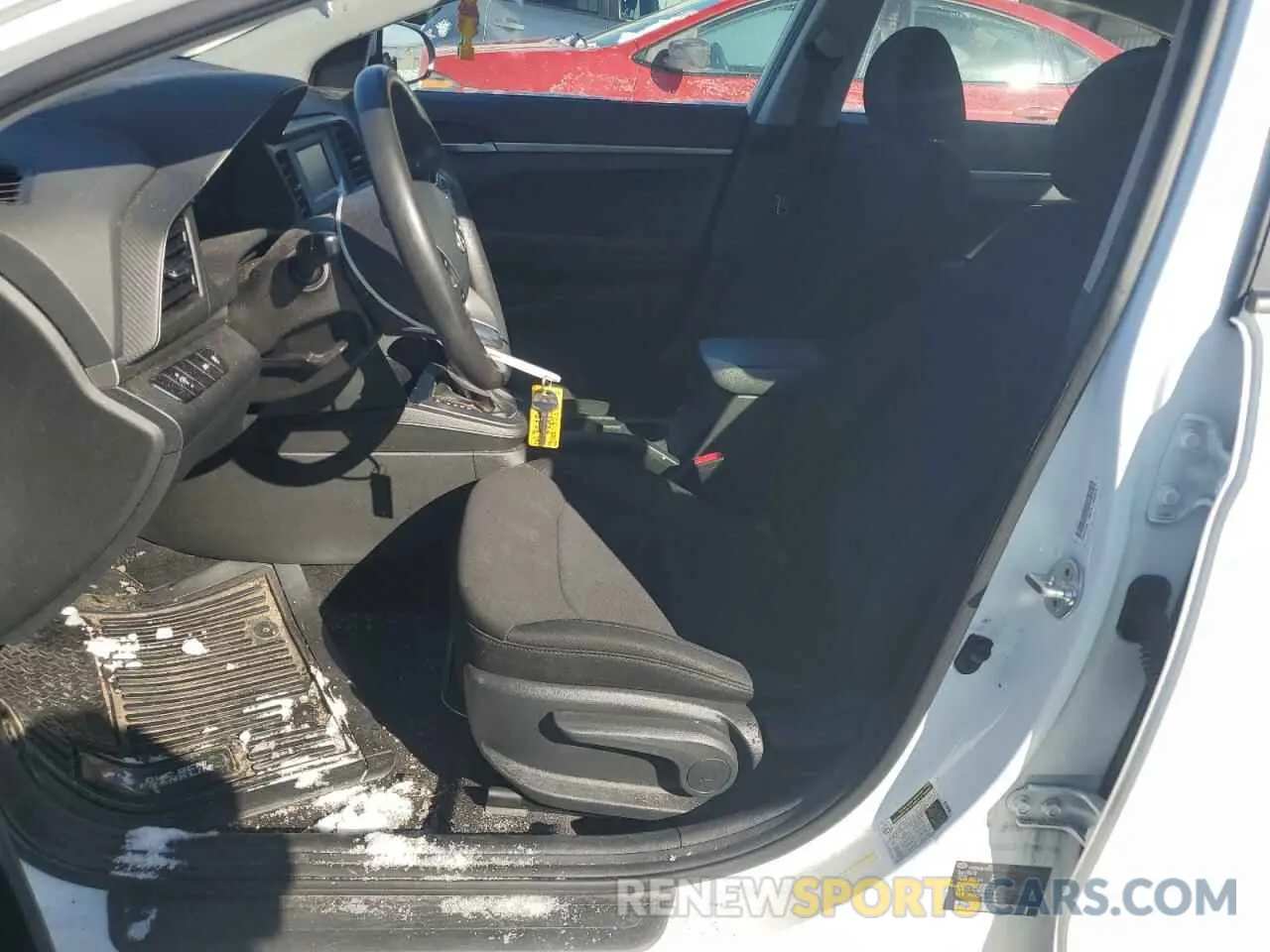 7 fotografías del automóvil dañado 5NPD74LF0LH543568 HYUNDAI ELANTRA 2020