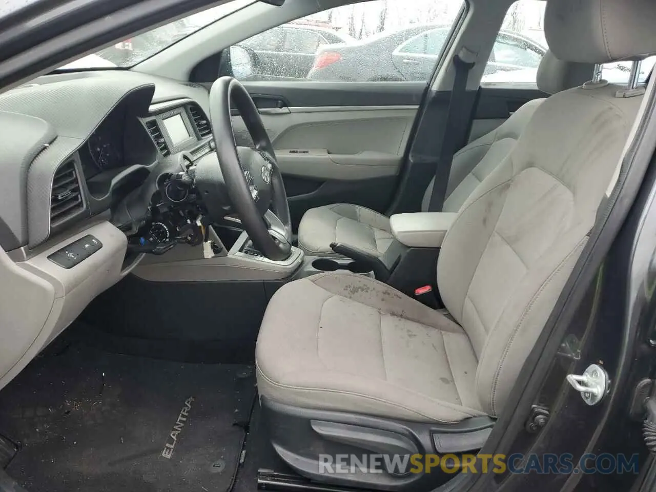 7 fotografías del automóvil dañado 5NPD74LF1LH604930 HYUNDAI ELANTRA 2020