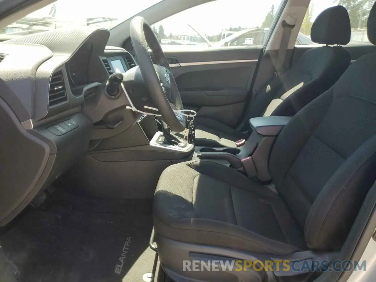 7 fotografías del automóvil dañado 5NPD74LF2LH520339 HYUNDAI ELANTRA 2020