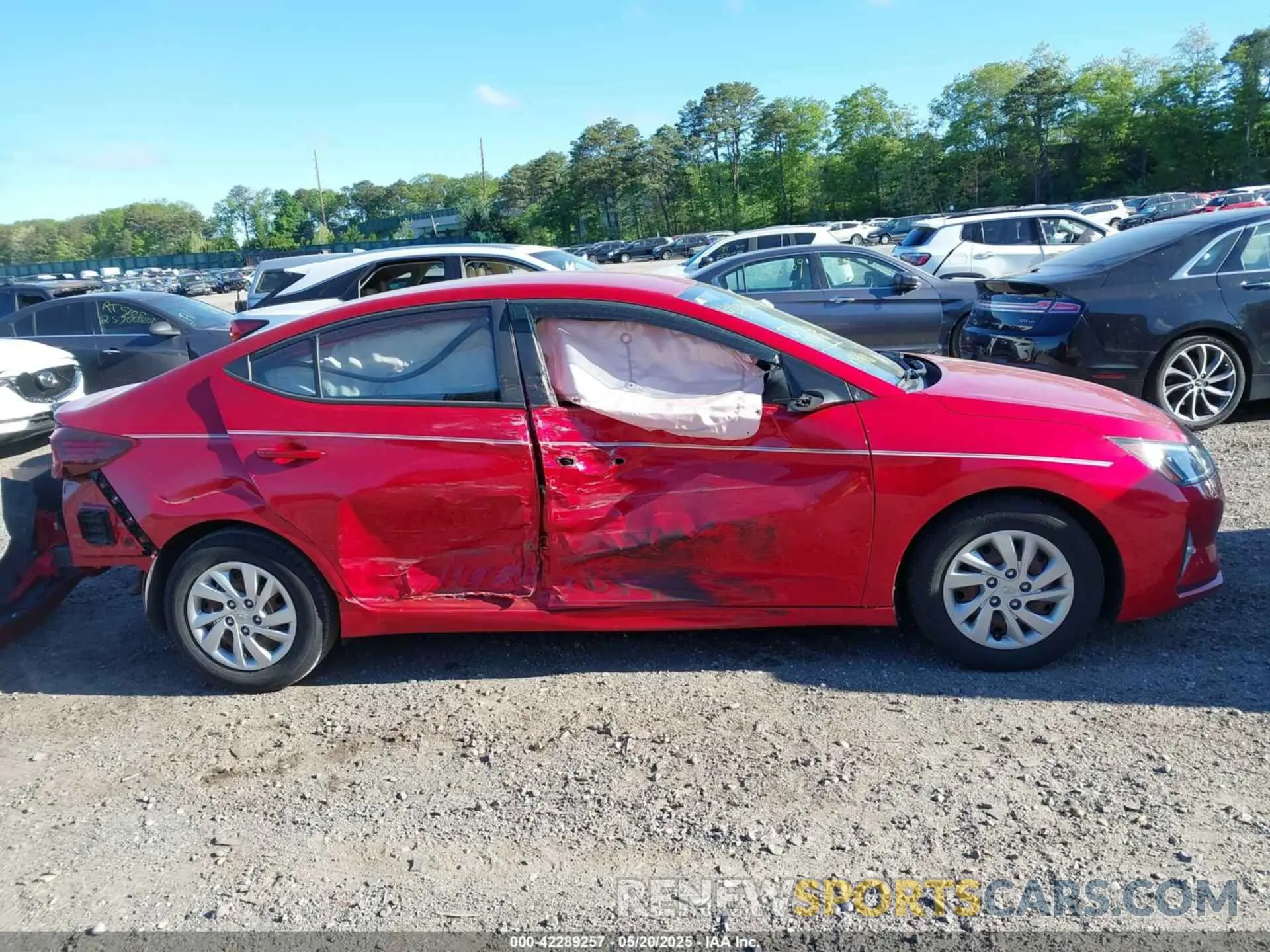 13 fotografías del automóvil dañado 5NPD74LF2LH617525 HYUNDAI ELANTRA 2020