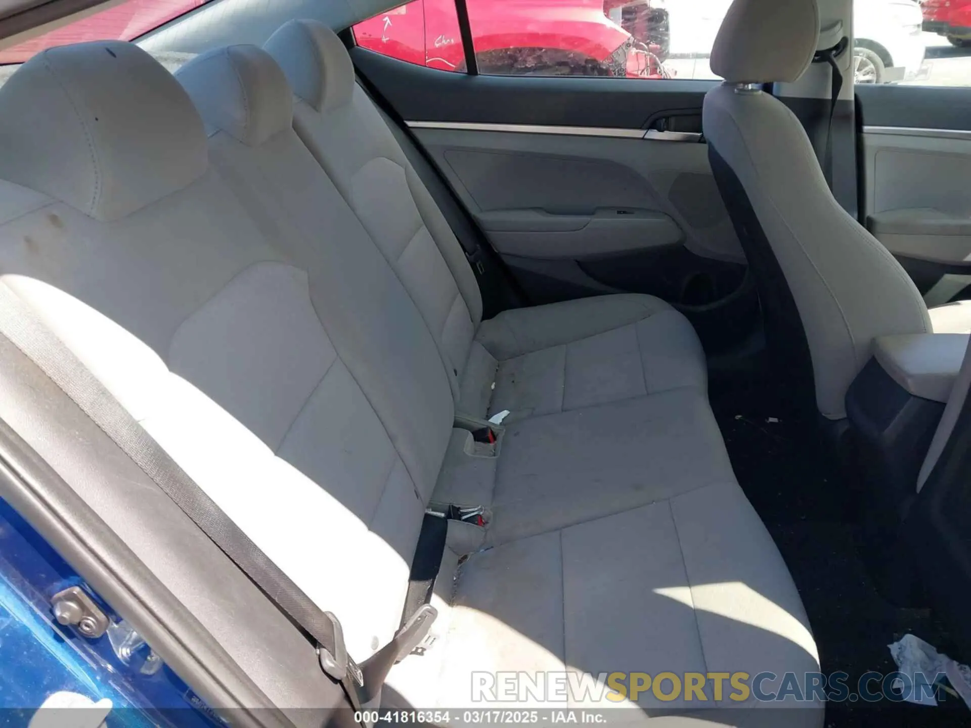 8 fotografías del automóvil dañado 5NPD74LF3LH611409 HYUNDAI ELANTRA 2020