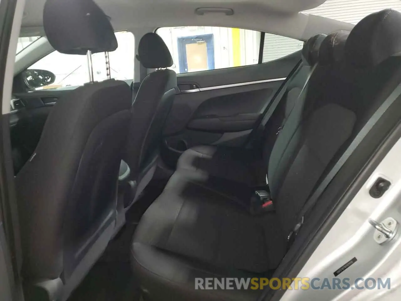 10 fotografías del automóvil dañado 5NPD74LF4LH529950 HYUNDAI ELANTRA 2020