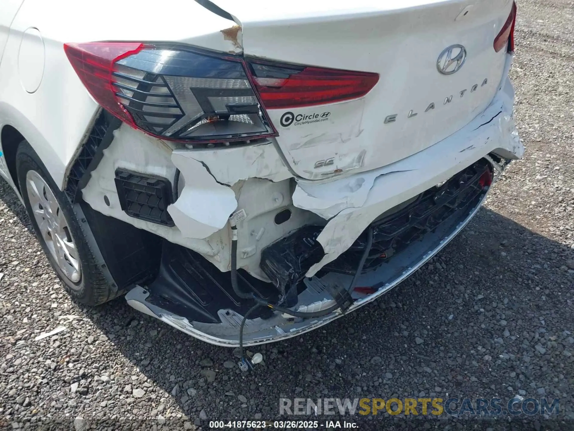 6 fotografías del automóvil dañado 5NPD74LF4LH563385 HYUNDAI ELANTRA 2020
