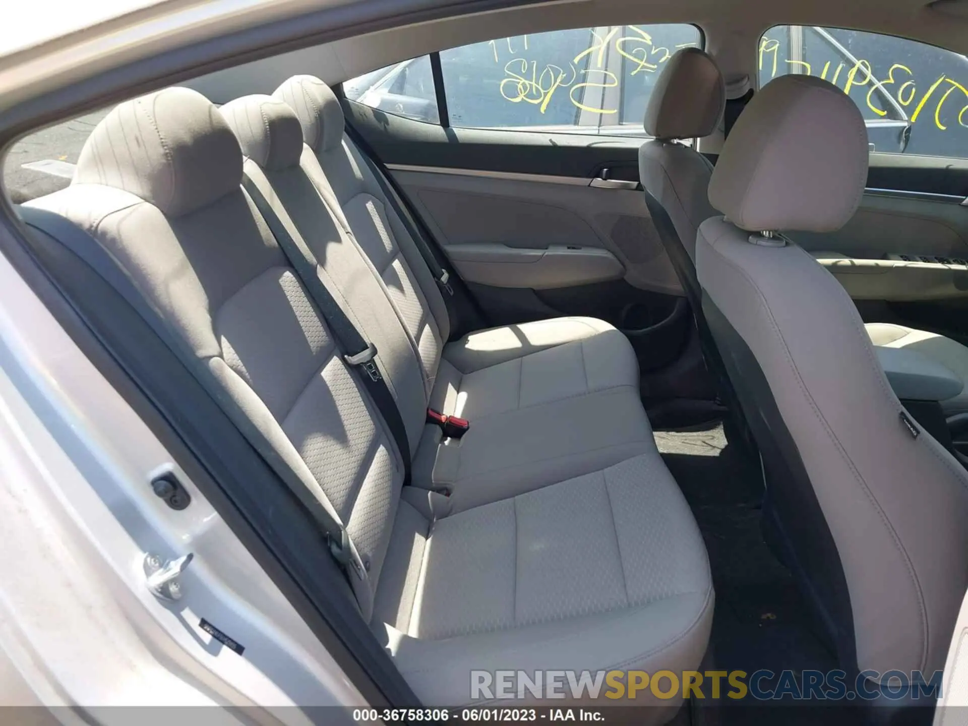 8 fotografías del automóvil dañado 5NPD74LF5LH529455 HYUNDAI ELANTRA 2020