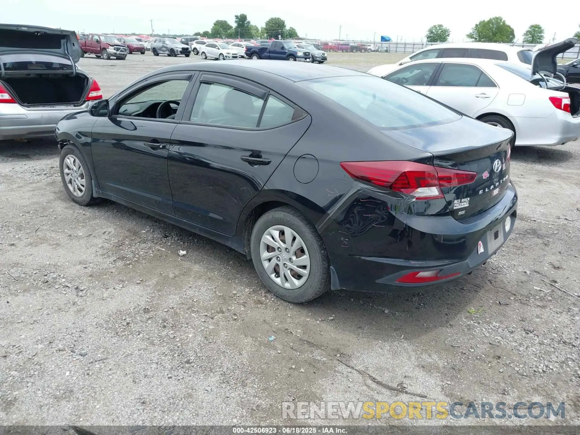 3 fotografías del automóvil dañado 5NPD74LF5LH541718 HYUNDAI ELANTRA 2020