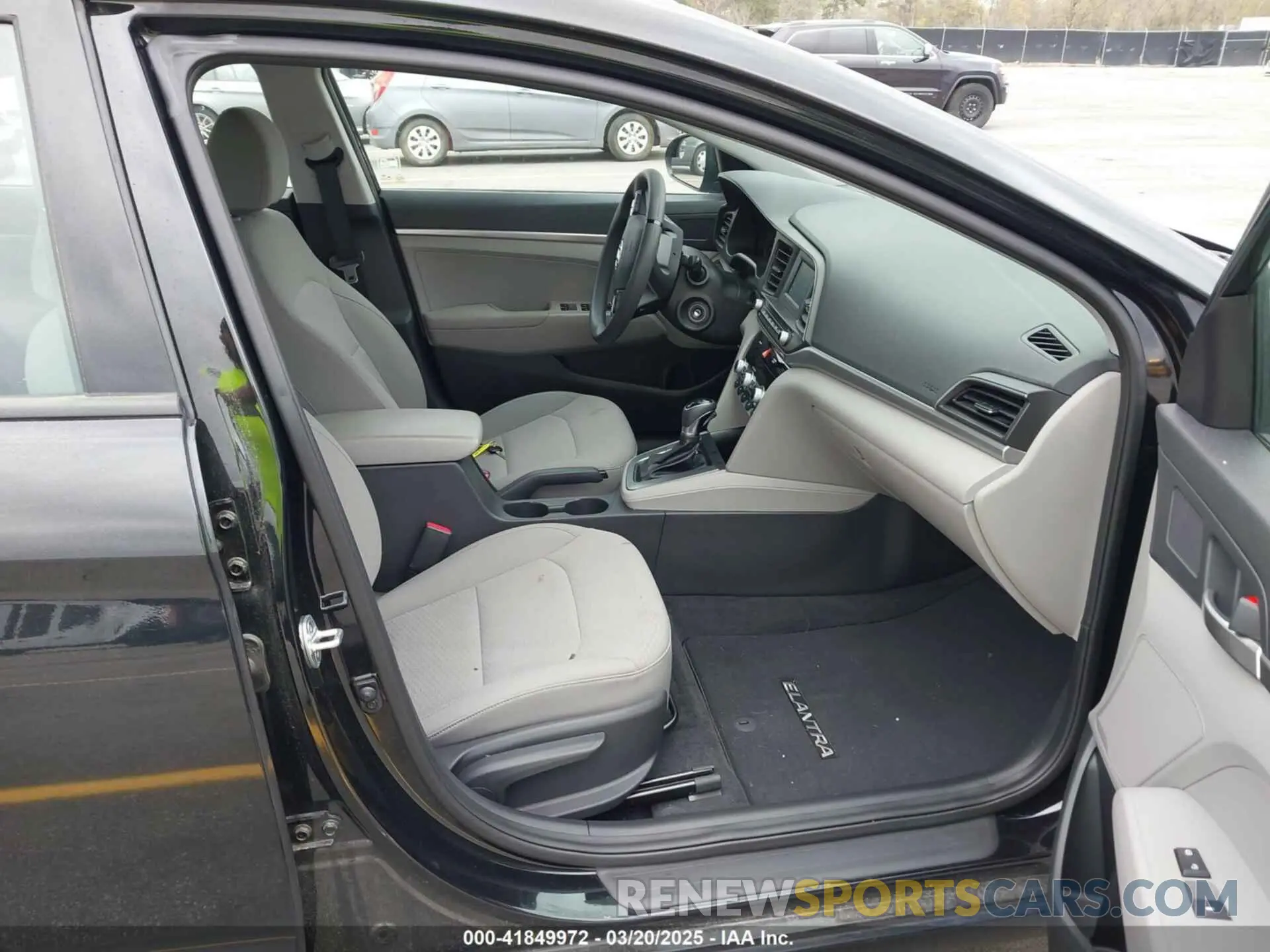 5 fotografías del automóvil dañado 5NPD74LF5LH615445 HYUNDAI ELANTRA 2020