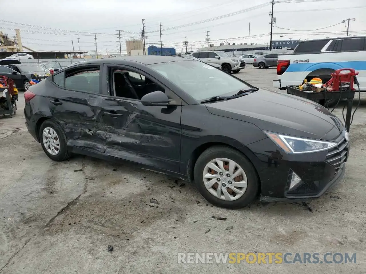 4 fotografías del automóvil dañado 5NPD74LF6LH541730 HYUNDAI ELANTRA 2020