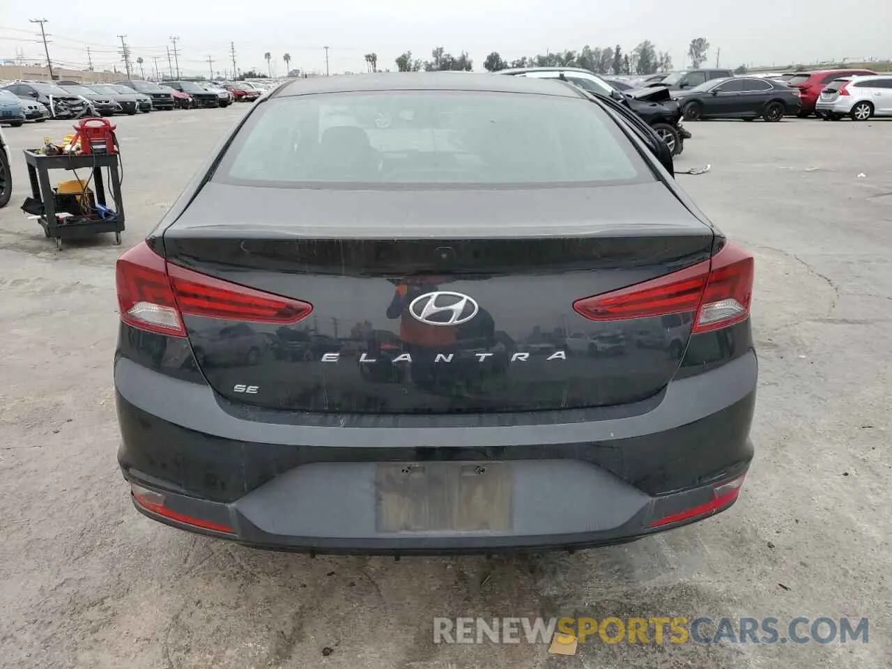 6 fotografías del automóvil dañado 5NPD74LF6LH541730 HYUNDAI ELANTRA 2020