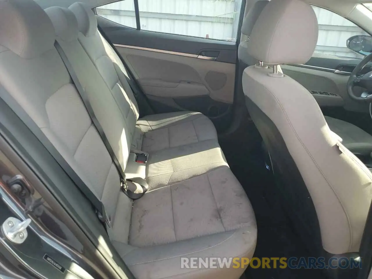 10 fotografías del automóvil dañado 5NPD74LF6LH576168 HYUNDAI ELANTRA 2020