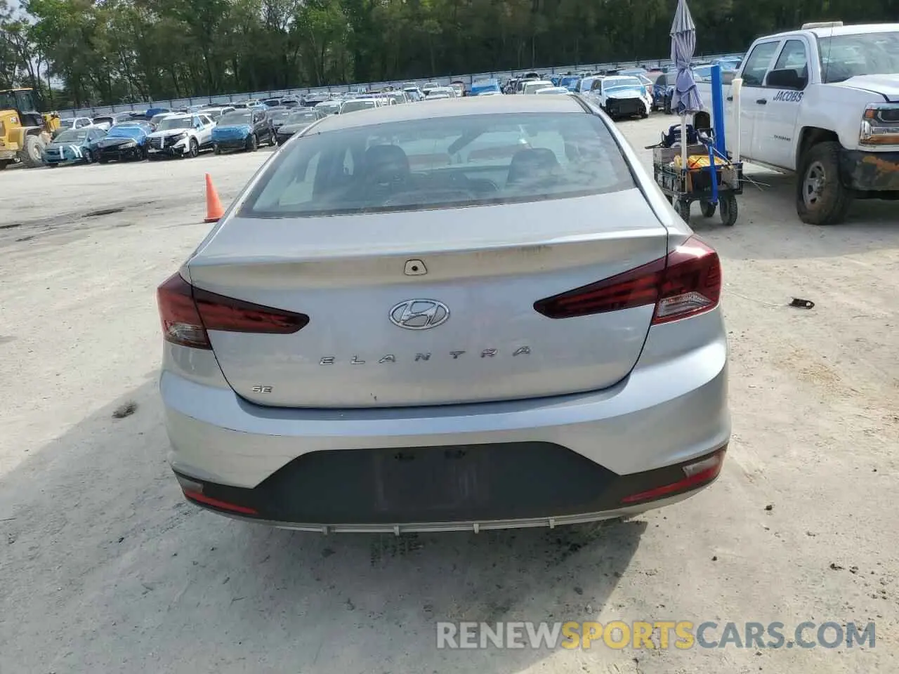 6 fotografías del automóvil dañado 5NPD74LF6LH583654 HYUNDAI ELANTRA 2020