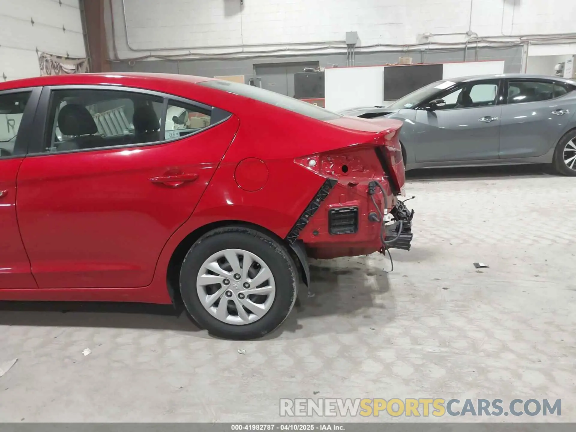 18 fotografías del automóvil dañado 5NPD74LF6LH619830 HYUNDAI ELANTRA 2020