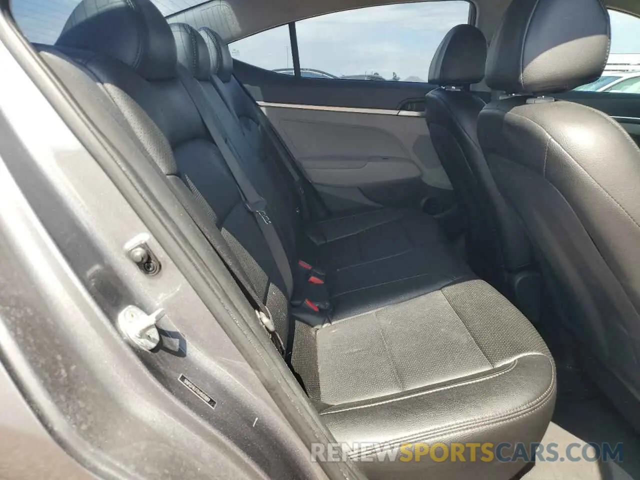 10 fotografías del automóvil dañado 5NPD74LF7LH503889 HYUNDAI ELANTRA 2020