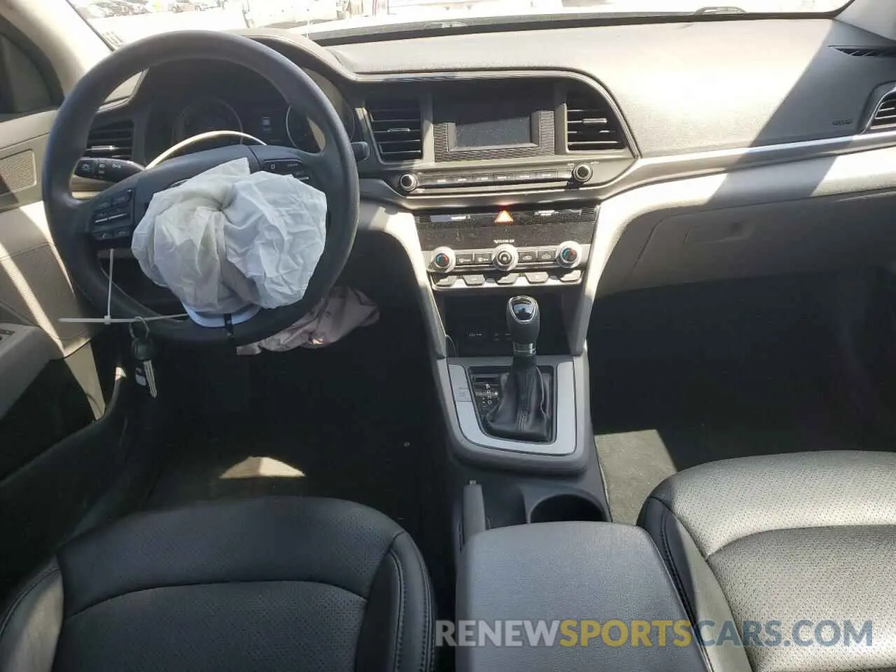 8 fotografías del automóvil dañado 5NPD74LF7LH503889 HYUNDAI ELANTRA 2020