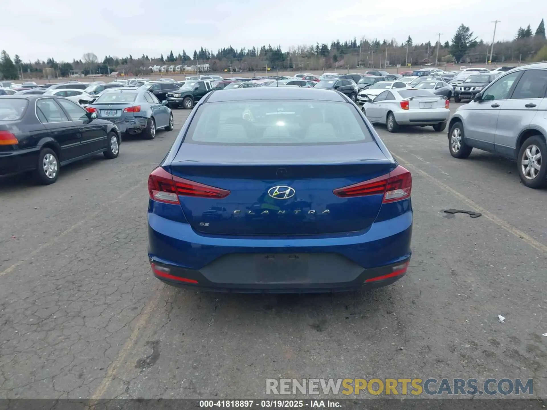 16 fotografías del automóvil dañado 5NPD74LF7LH510888 HYUNDAI ELANTRA 2020