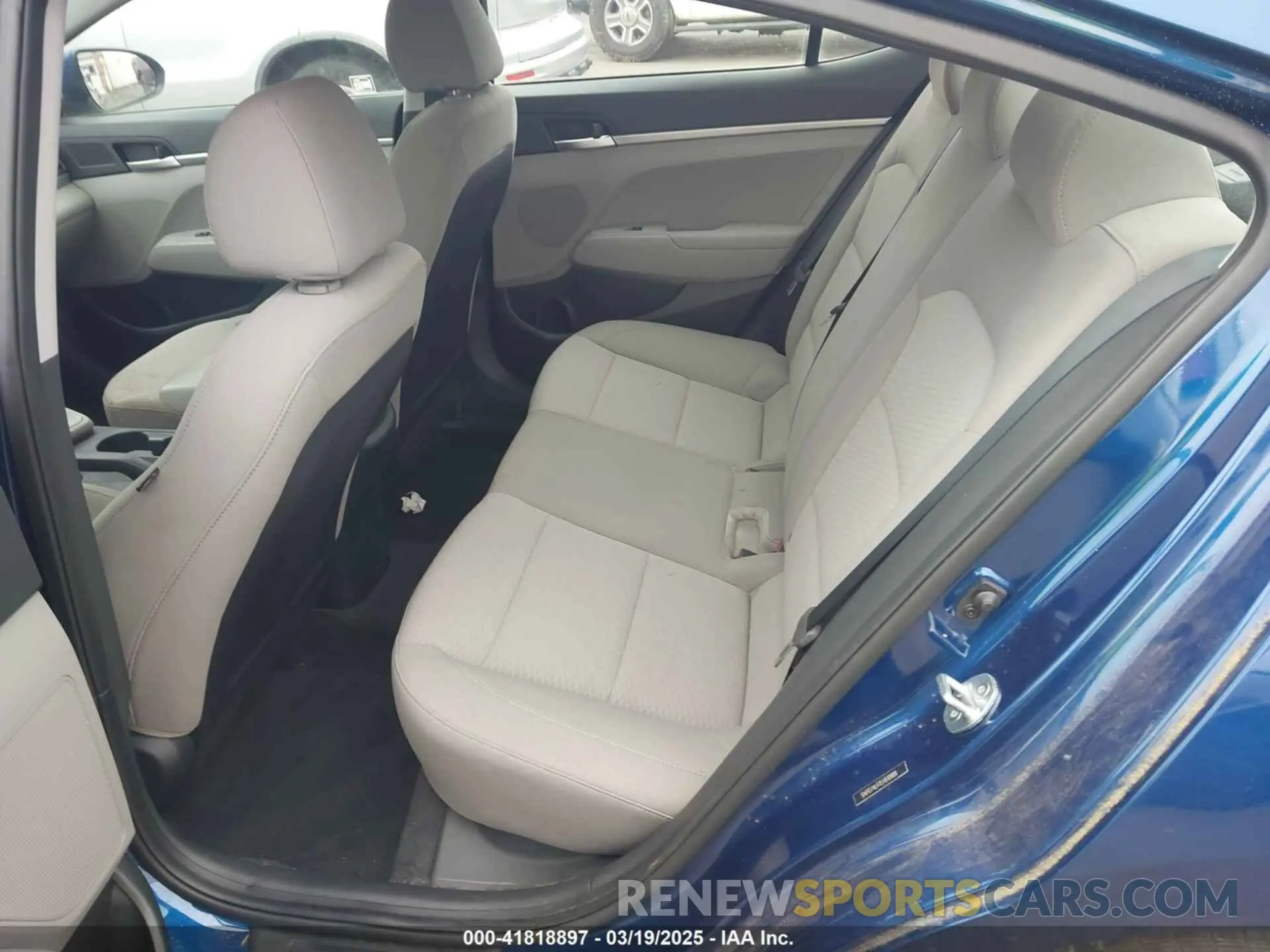8 fotografías del automóvil dañado 5NPD74LF7LH510888 HYUNDAI ELANTRA 2020