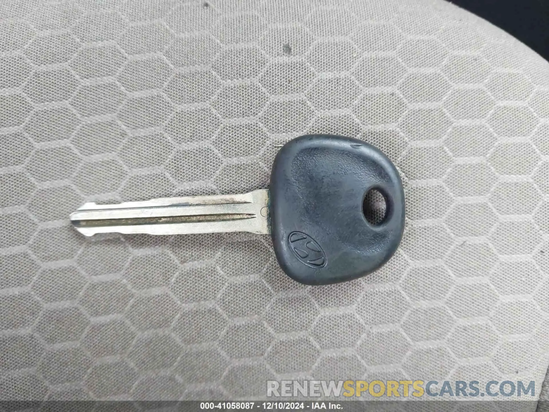 11 fotografías del automóvil dañado 5NPD74LF7LH610974 HYUNDAI ELANTRA 2020