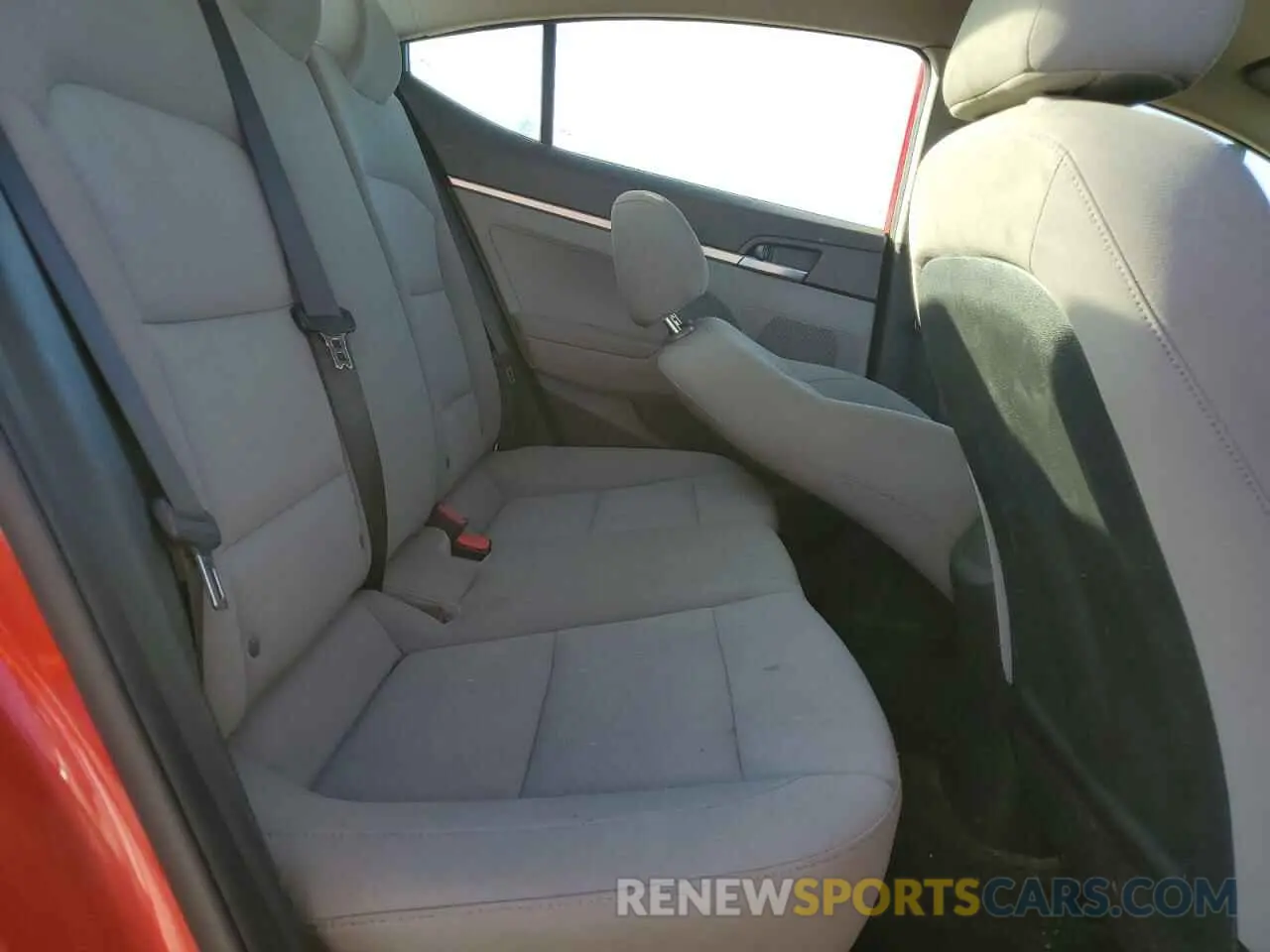 10 fotografías del automóvil dañado 5NPD74LF8LH599600 HYUNDAI ELANTRA 2020