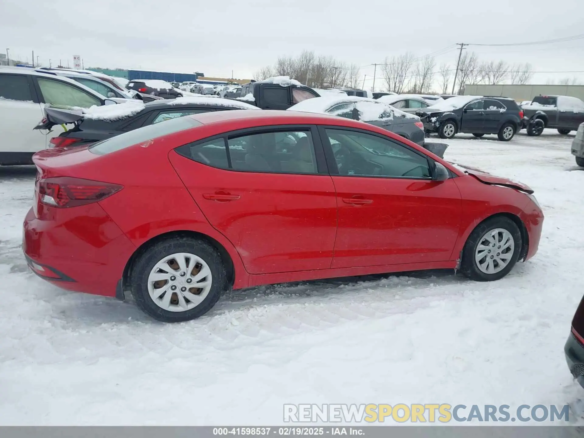 13 fotografías del automóvil dañado 5NPD74LF8LH605007 HYUNDAI ELANTRA 2020