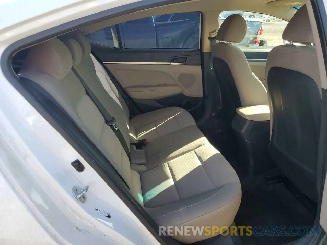 10 fotografías del automóvil dañado 5NPD74LF9LH506874 HYUNDAI ELANTRA 2020