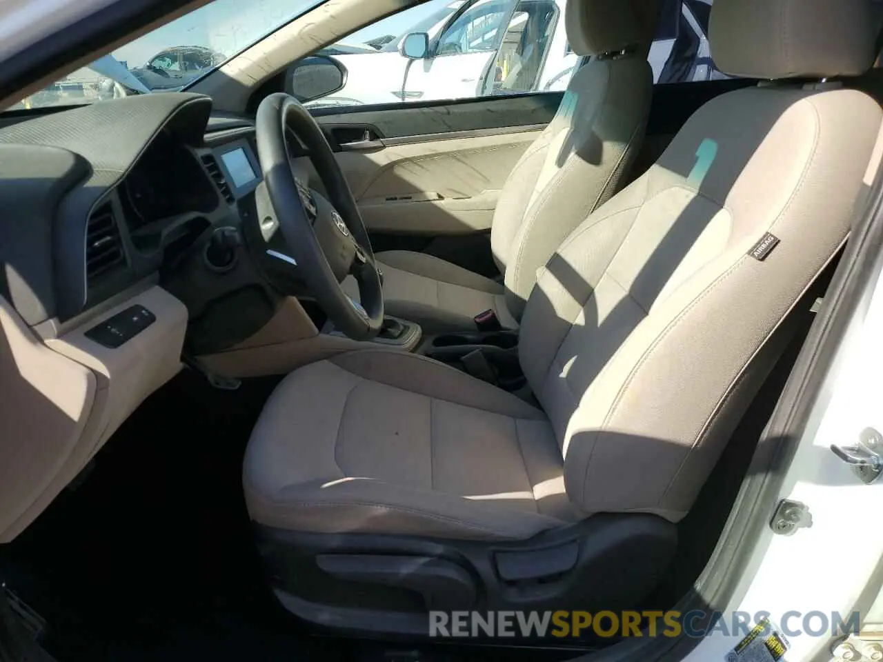 7 fotografías del automóvil dañado 5NPD74LF9LH506874 HYUNDAI ELANTRA 2020