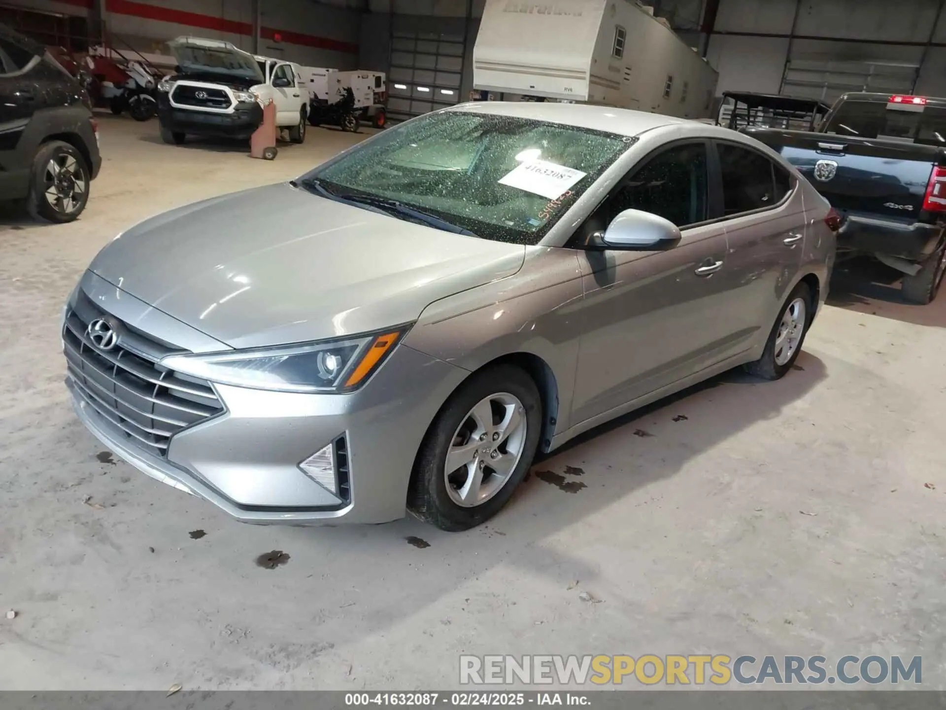 2 fotografías del automóvil dañado 5NPD74LF9LH549823 HYUNDAI ELANTRA 2020