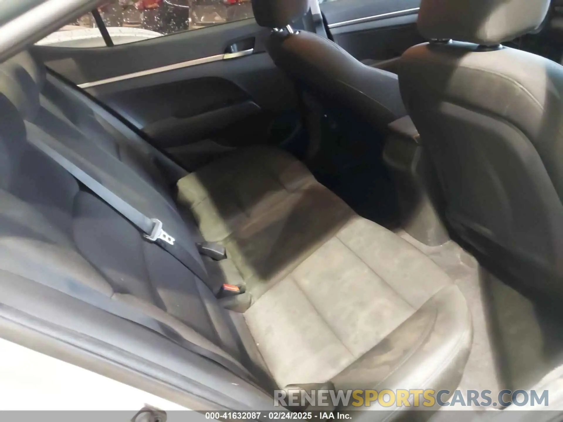 8 fotografías del automóvil dañado 5NPD74LF9LH549823 HYUNDAI ELANTRA 2020