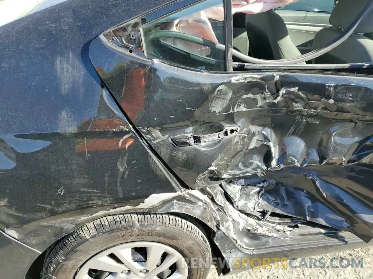 10 fotografías del automóvil dañado 5NPD74LF9LH586080 HYUNDAI ELANTRA 2020