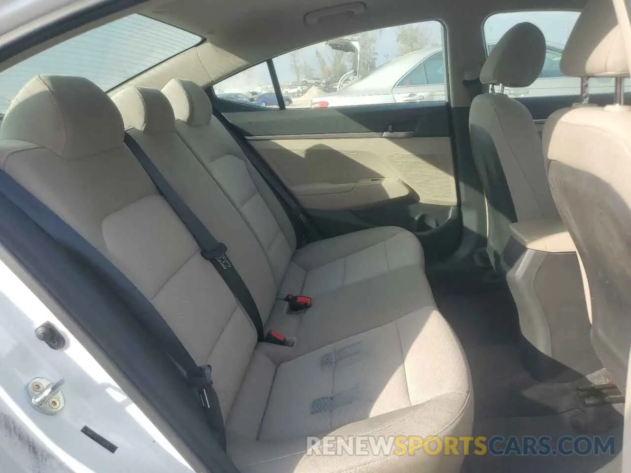 10 fotografías del automóvil dañado 5NPD74LF9LH589187 HYUNDAI ELANTRA 2020