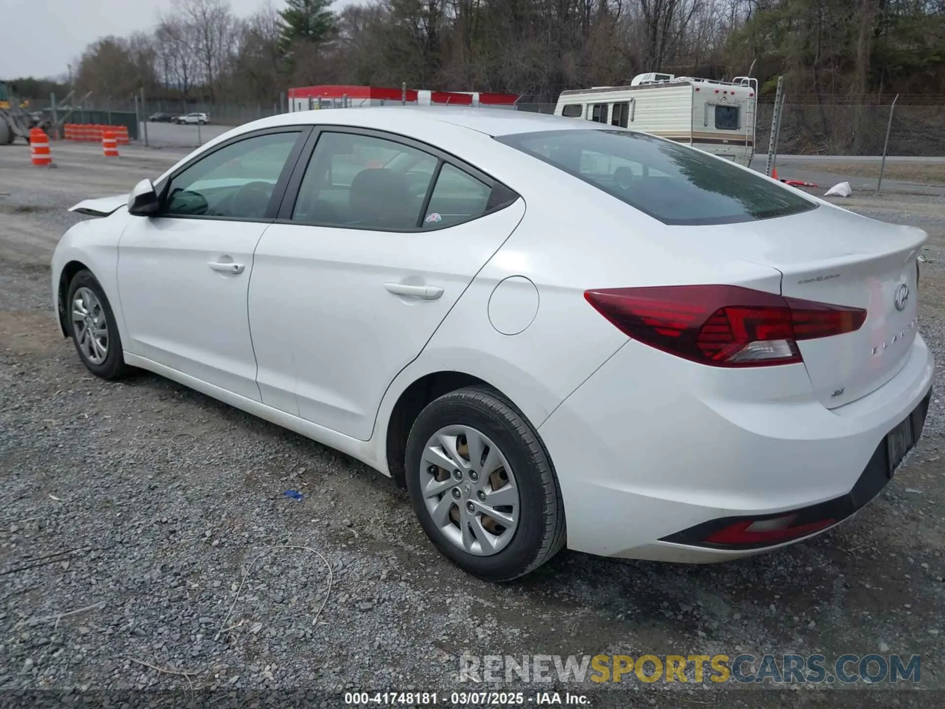 3 fotografías del automóvil dañado 5NPD74LF9LH597550 HYUNDAI ELANTRA 2020