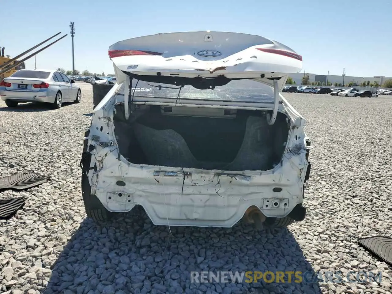 6 fotografías del automóvil dañado 5NPD74LF9LH615481 HYUNDAI ELANTRA 2020