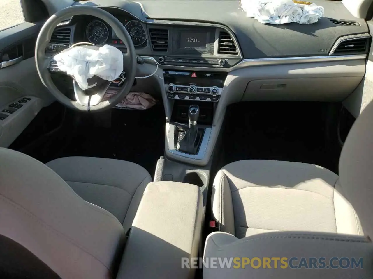 8 fotografías del automóvil dañado 5NPD74LFXLH532187 HYUNDAI ELANTRA 2020