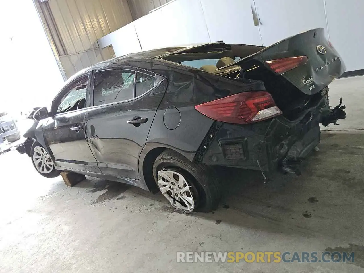 2 fotografías del automóvil dañado 5NPD74LFXLH566713 HYUNDAI ELANTRA 2020