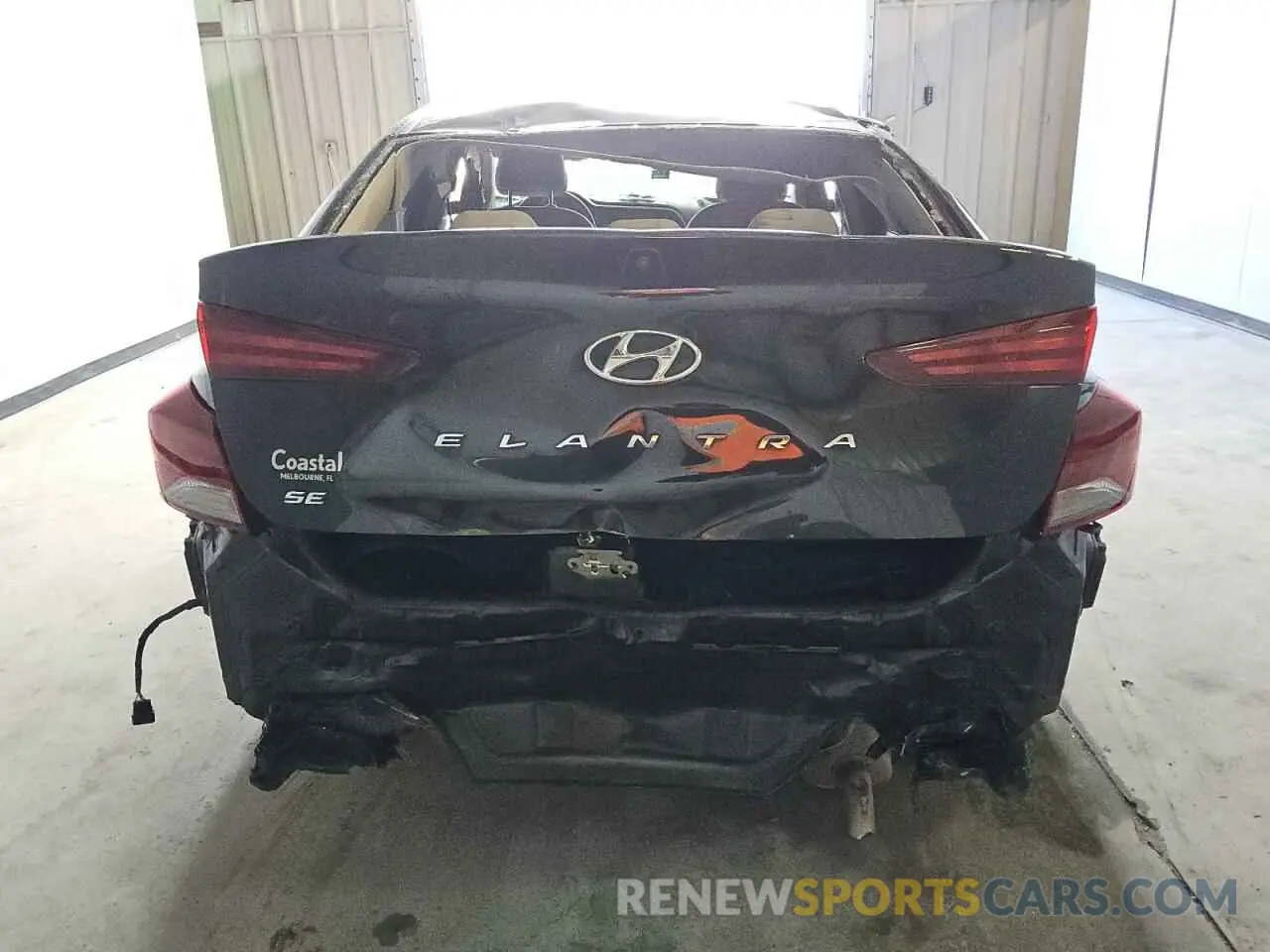 6 fotografías del automóvil dañado 5NPD74LFXLH566713 HYUNDAI ELANTRA 2020