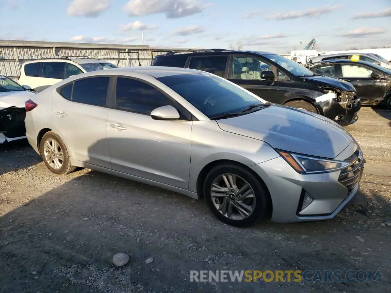 4 fotografías del automóvil dañado 5NPD84LF0LH525195 HYUNDAI ELANTRA 2020